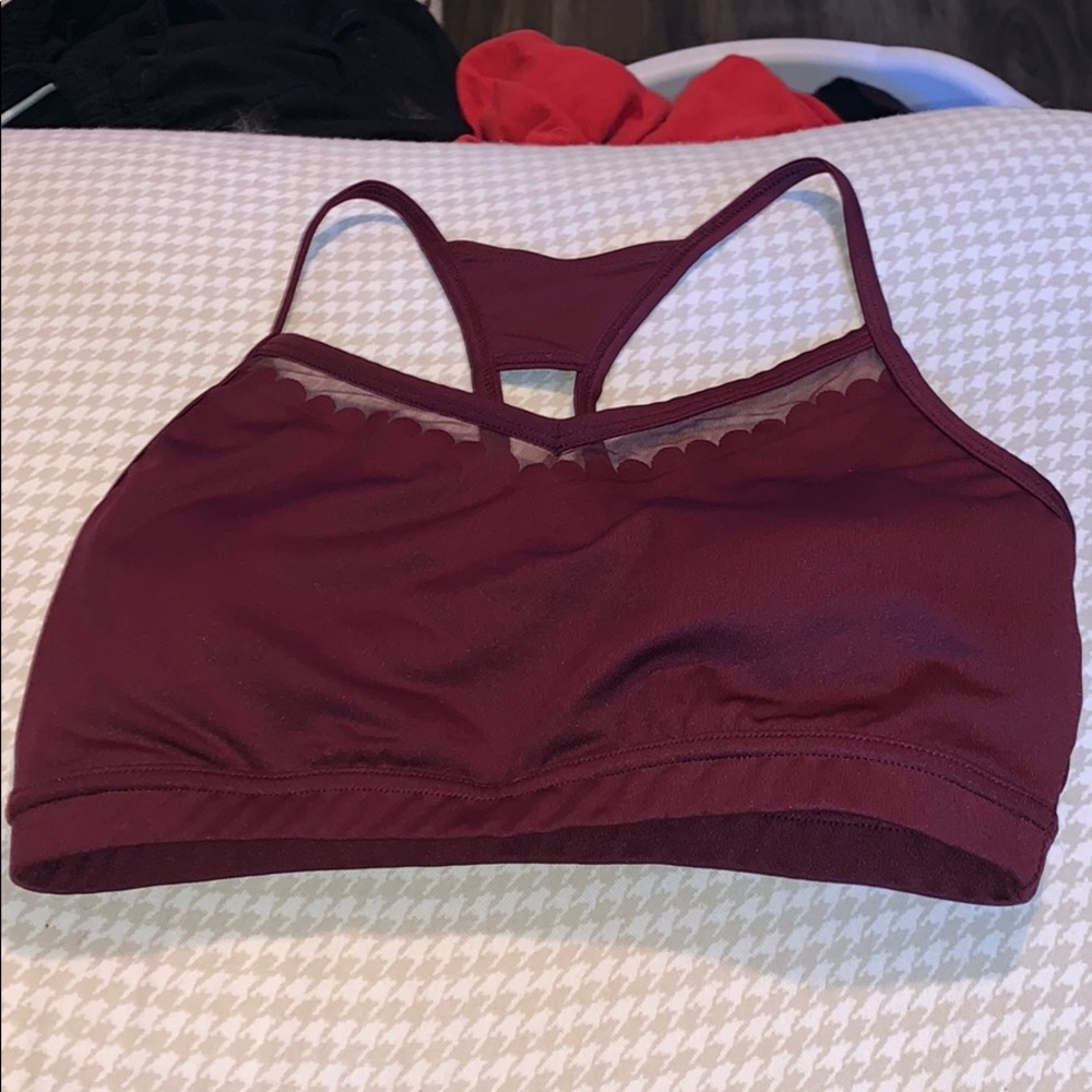 Sports bra